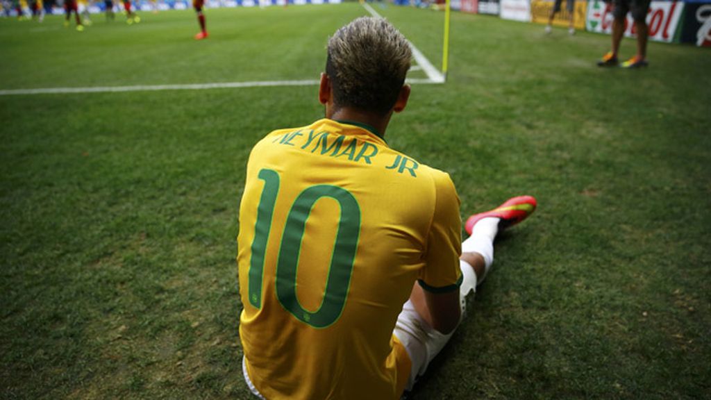 Brasil no perdona a una cándida Camerún y golea con doble de Neymar (1-4)