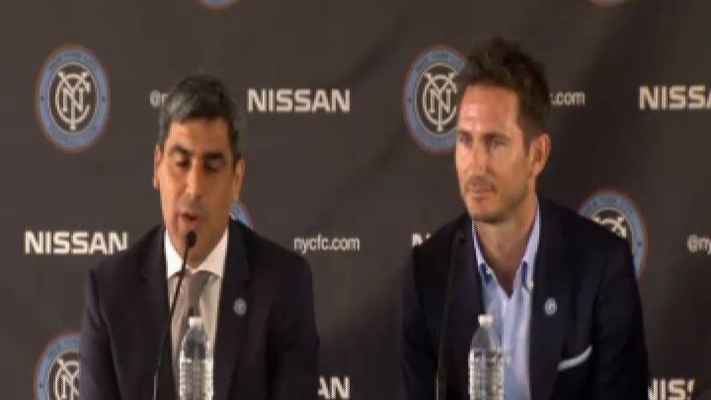 Lampard, presentado con el New York City