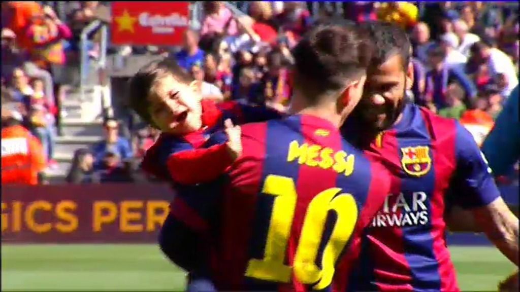 Thiago rompe a llorar y no quiere hacerse una foto... con papá Messi