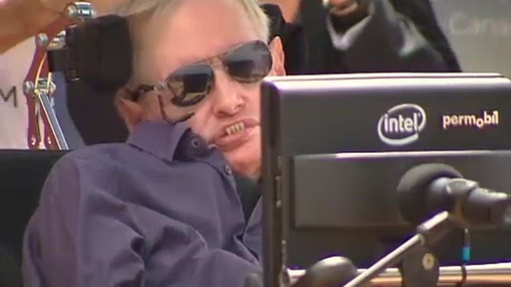 Cuatro meses de cárcel para la mujer que amenazó de muerte a Hawking