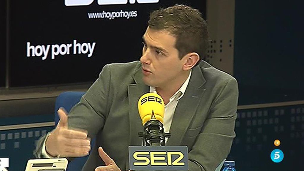 Rivera: "Sánchez sabe que si pacta con Podemos, nosotros votaremos que no"