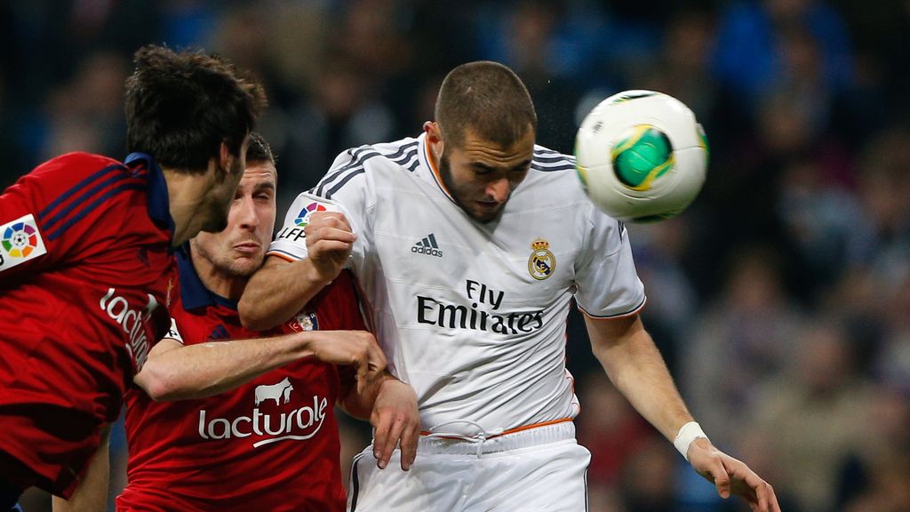 ¿Hay fuera de juego en el primer gol del Real Madrid a Osasuna en el Bernabéu?