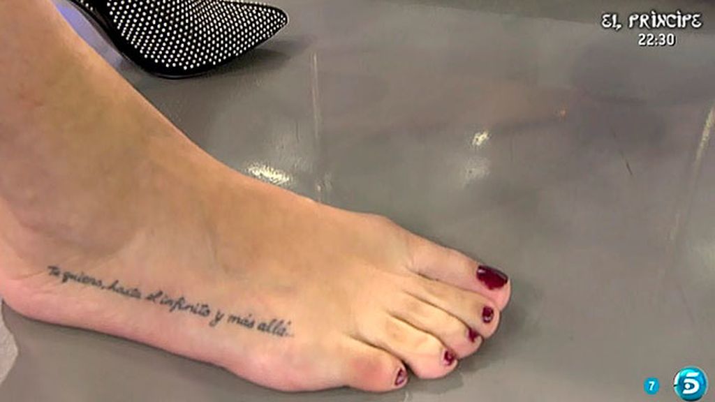 Raquel Bollo niega que, durante sus viajes en AVE, se corte las uñas de los pies