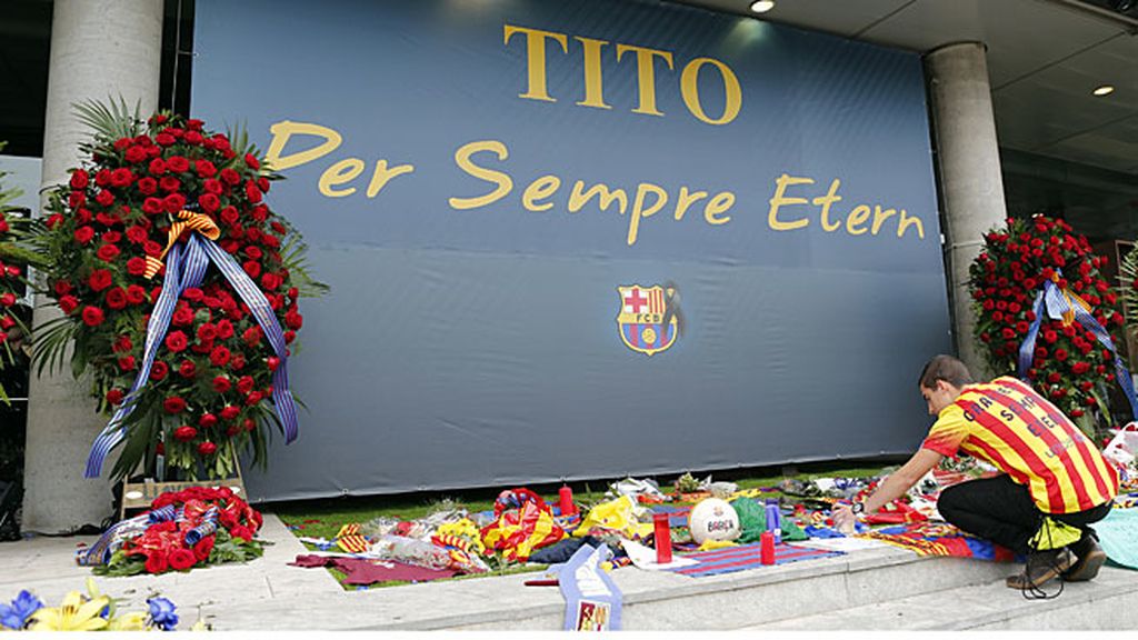 ‘Para siempre, Tito’: Así fue el adiós masivo a Tito Vilanova en el Camp Nou