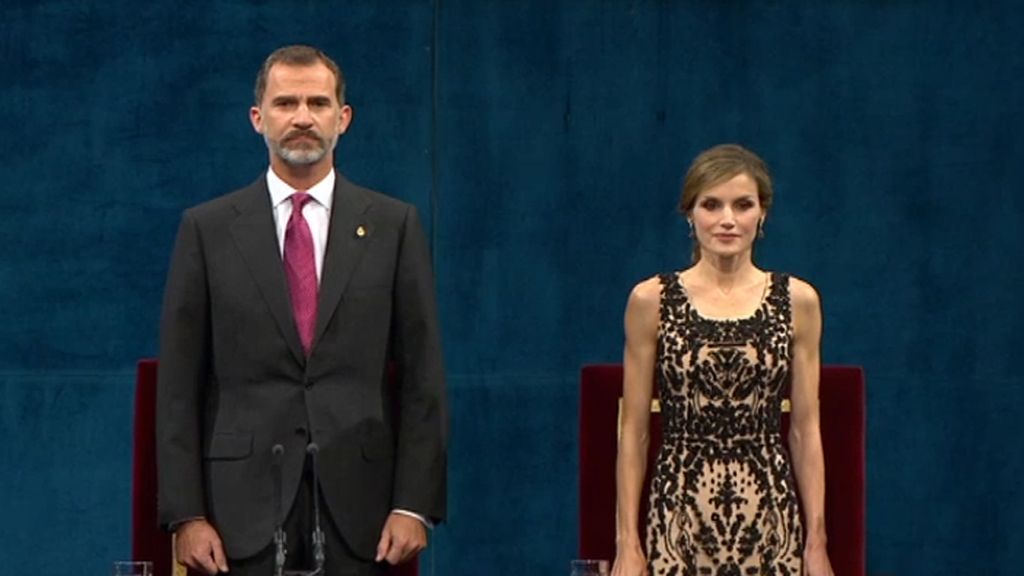Los Reyes presiden la ceremonia XXXVI de los Premios Princesa de Asturias
