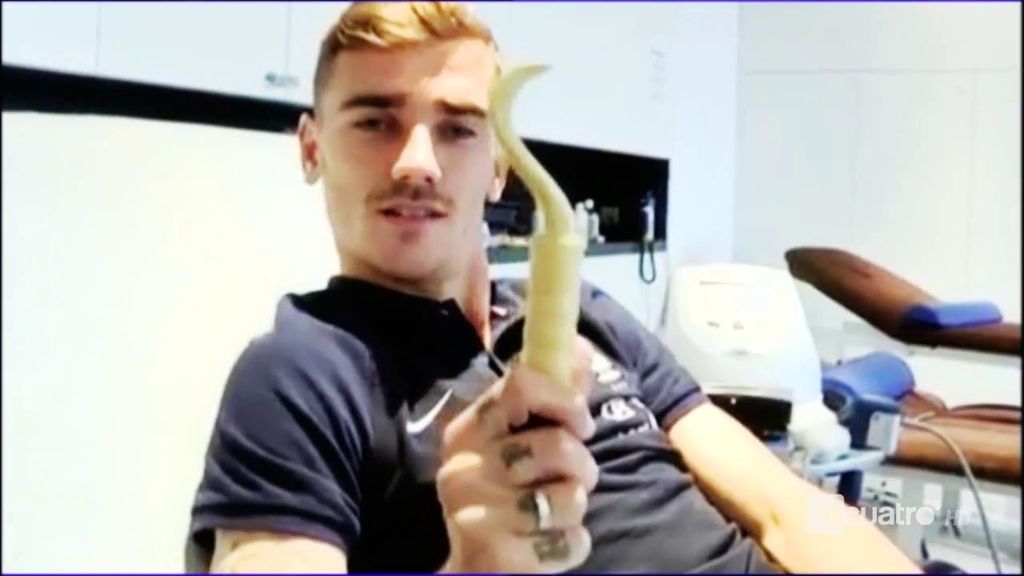 Griezmann enseña sus heridas y el artilugio de los ‘fisios’ que más le hace sufrir