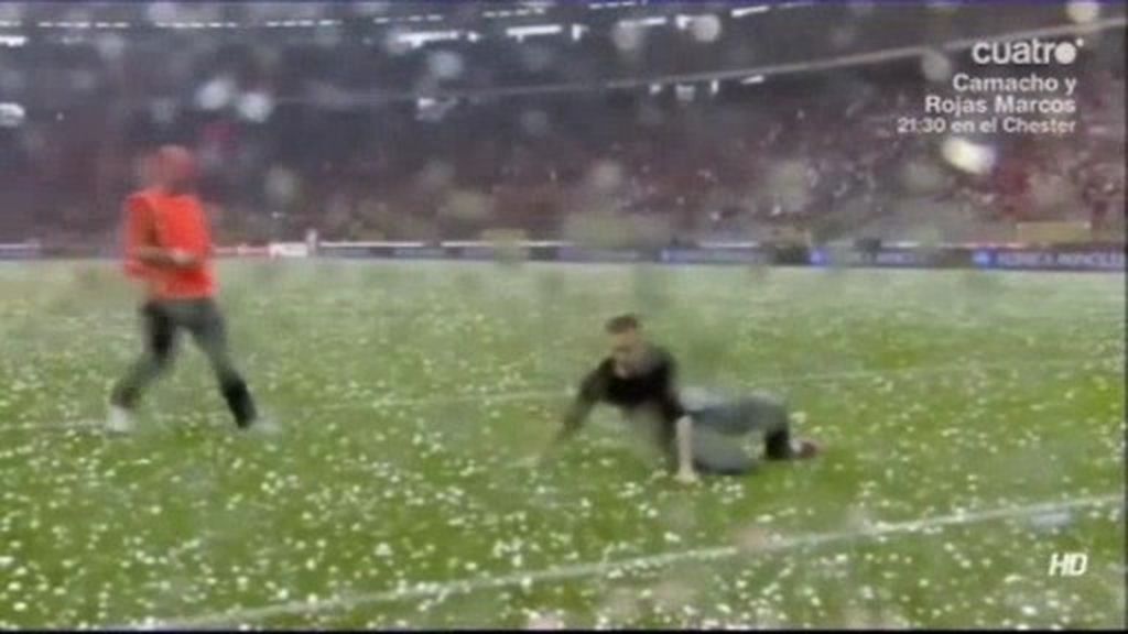 Una fuerte granizada interrumpe el amistoso Bélgica-Túnez