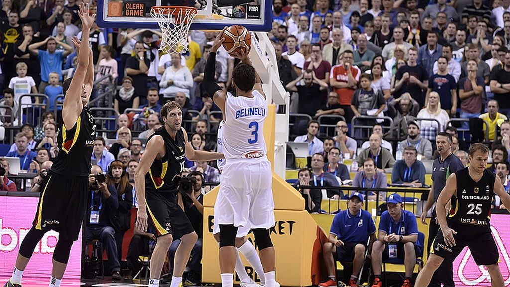 ¡Gallinari y Belinelli aparecen en la prórroga y dejan a Alemania contra las cuerdas!