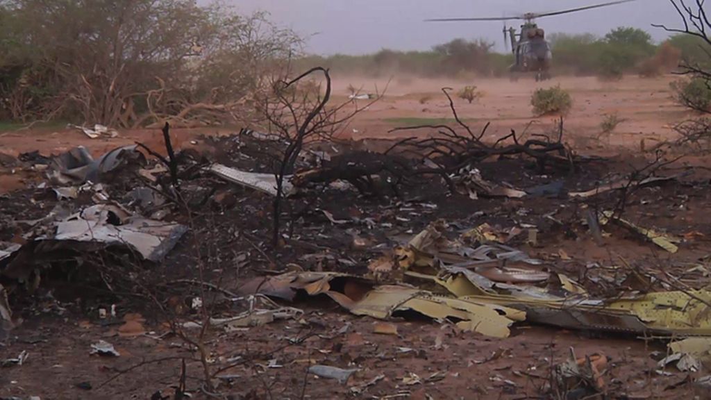 Primeras imágenes del avión de Swiftair siniestrado en Malí