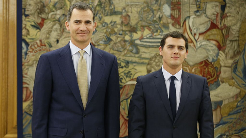 El Rey recibe a Albert Rivera en el Palacio de la Zarzuela