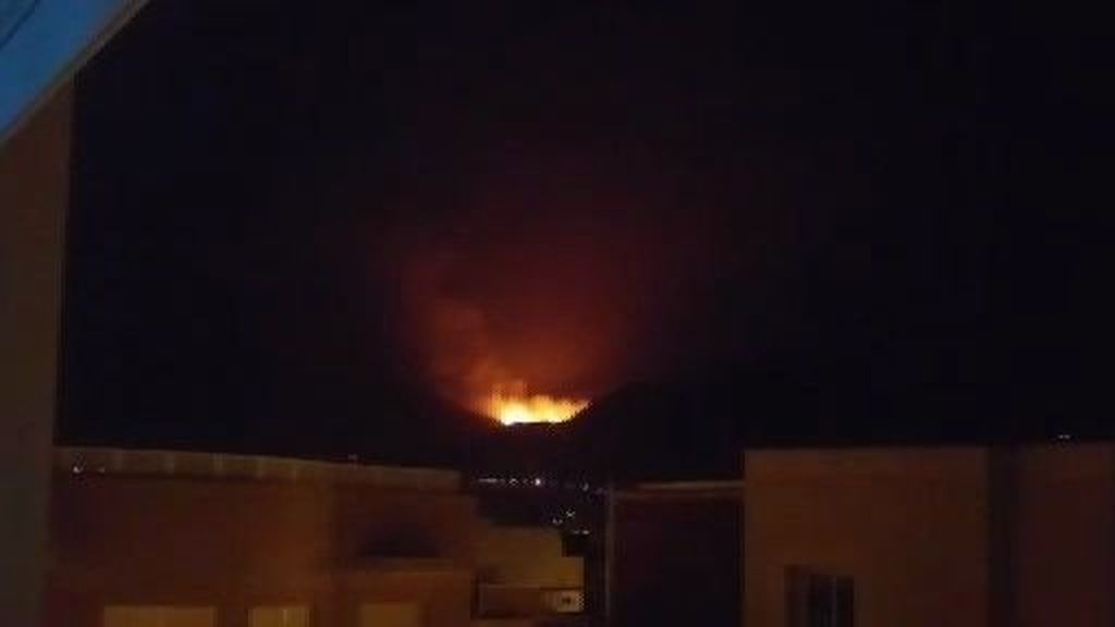 Un incendio asola el Monte Gurugú, asentamiento de inmigrantes