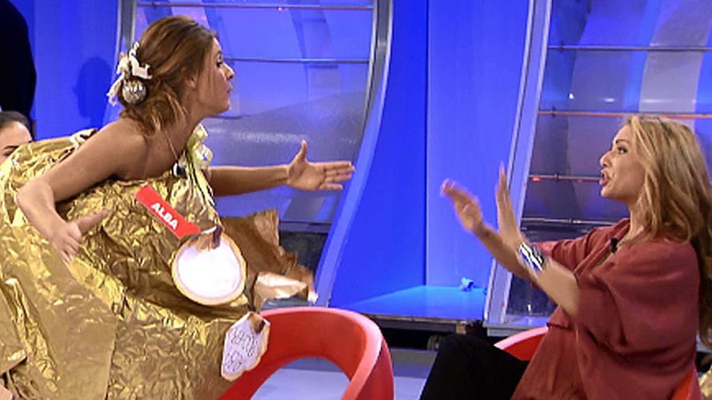 ¿Qué estaba haciendo Alba a las cinco de la mañana en una discoteca?