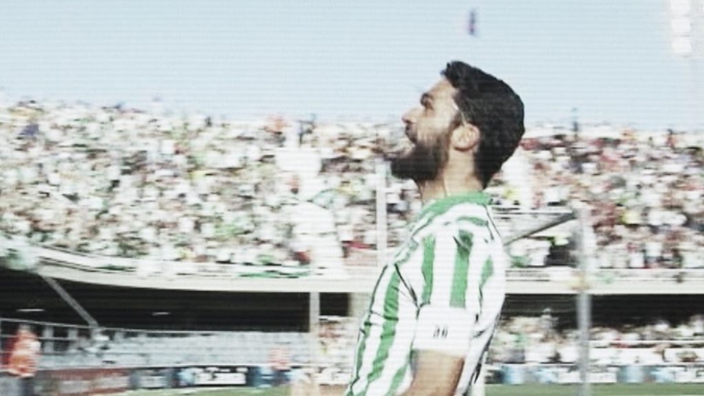 Música, celebración y lágrimas de un Betis que ya tiene un pie en Primera División