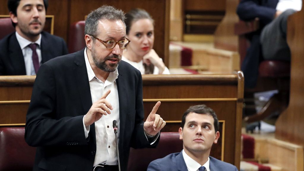 Girauta a Rajoy: "Él que se vaya riendo que nosotros vamos construyendo"
