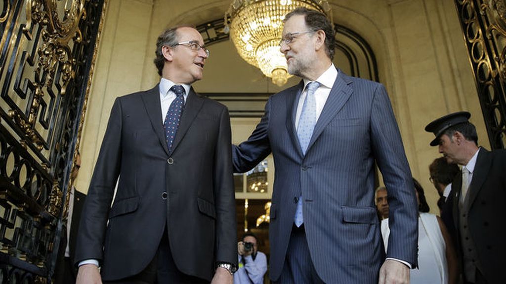 Rajoy ignora las preguntas sobre Soria y la renuncia al Banco Mundial