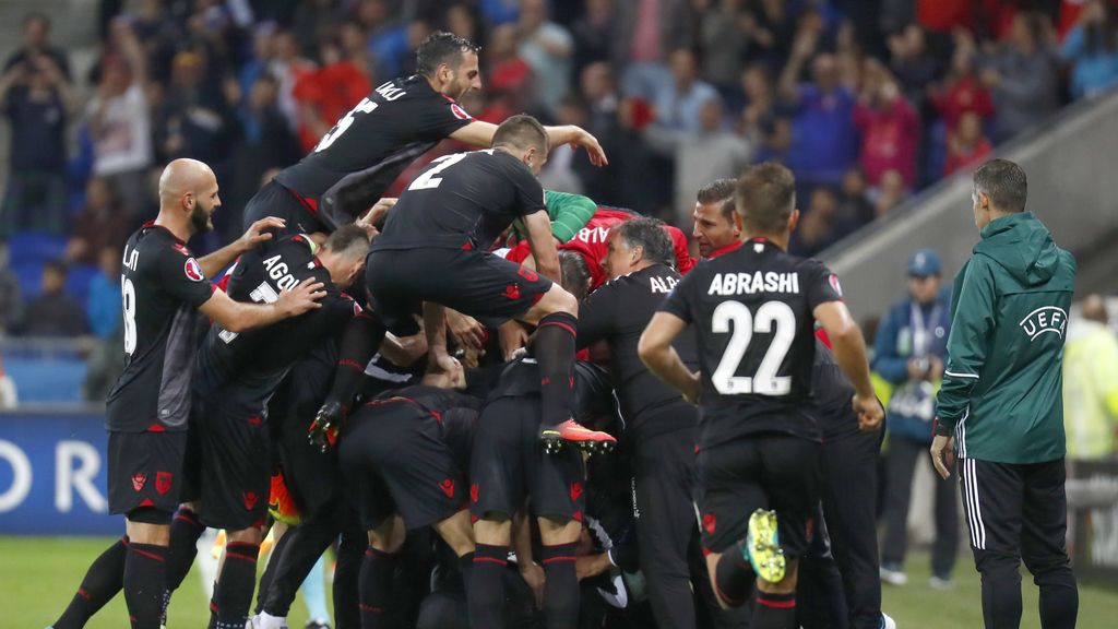 Albania consigue frente a Rumanía su primera victoria en una Eurocopa (0-1)