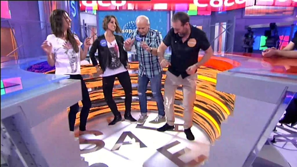 Barei enseña su baile de Eurovisión a Almudena Cid, Deltell y Antonio Molero
