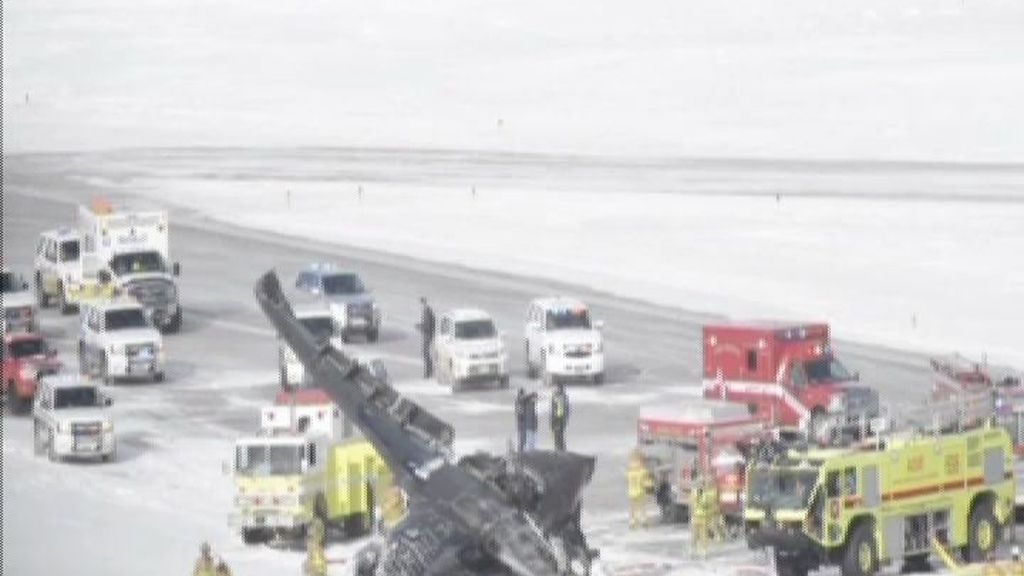Un muerto y dos heridos al estrellarse un avión en Aspen