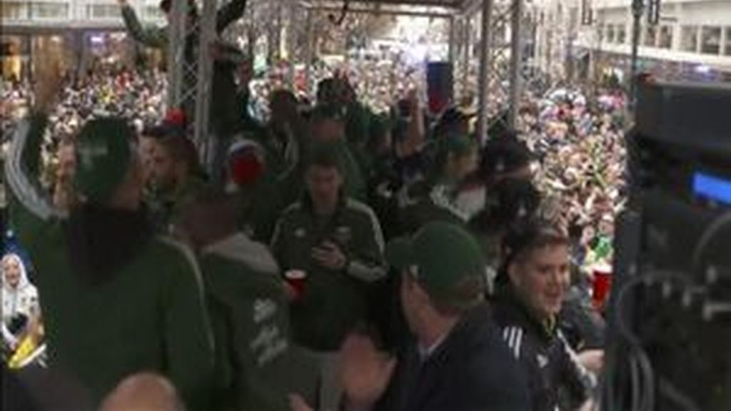 El Portland Timbers entona el "¡Campeones, campeones!" tras lograr el título de la MLS