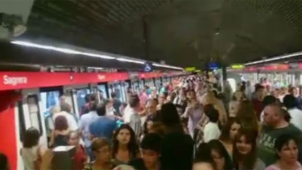 Los gritos de un borracho provocaron el pánico en el metro de Barcelona