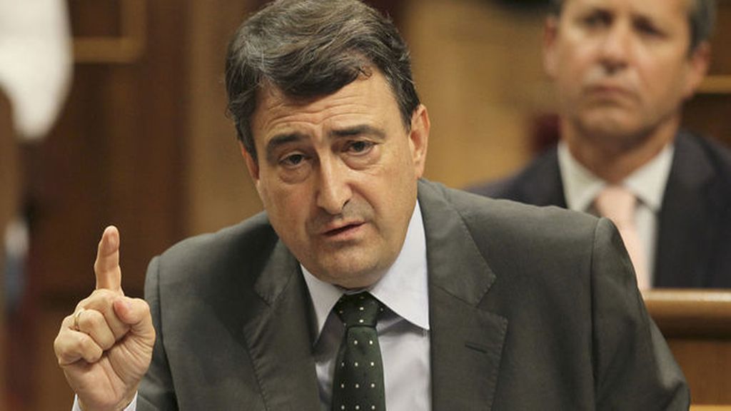 Aitor Esteban, portavoz del PNV, a Rajoy: “es evidente que usted  no quiere nuestro voto”