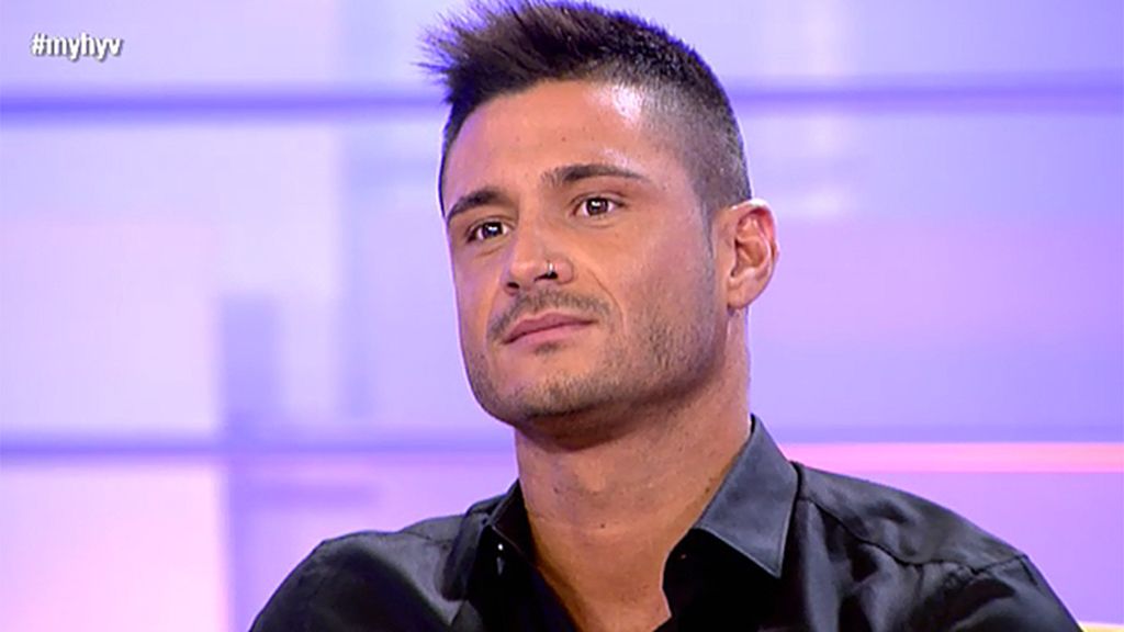 Ángel: "Me da vergüenza ajena"