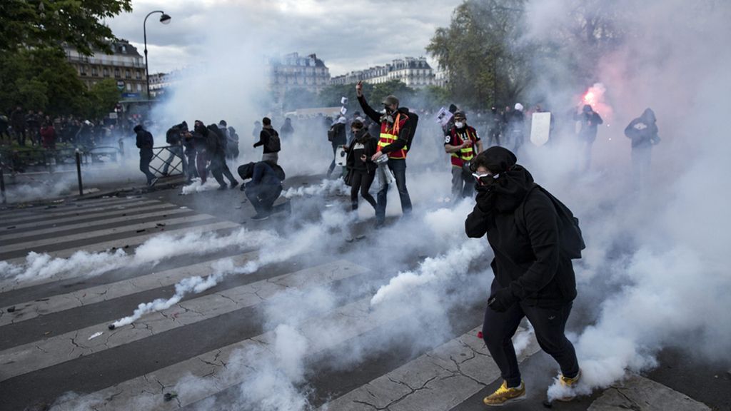 Incidentes violentos en una manifestación contra la reforma laboral en París