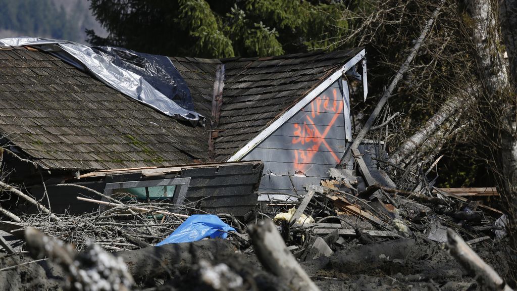 Ocho muertos y 18 desaparecidos en un deslizamiento de tierras en Washington