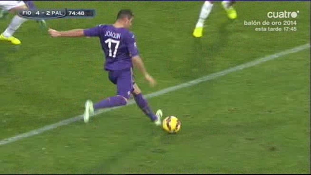 El golazo de genio de Joaquín con la Fiorentina que le valió un ‘pase de pecho’