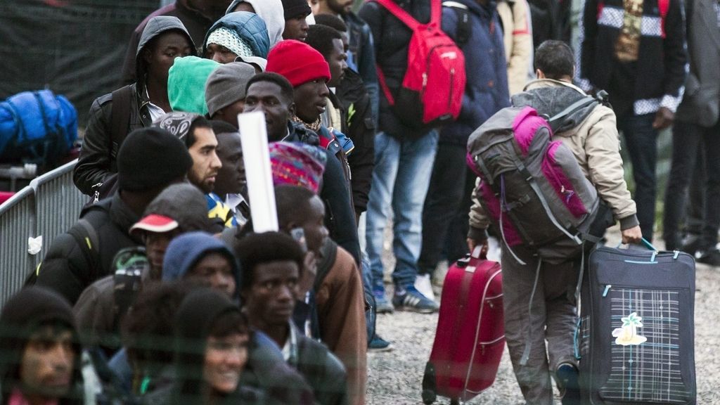 ‘La Jungla de Calais’ comienza a ser evacuada
