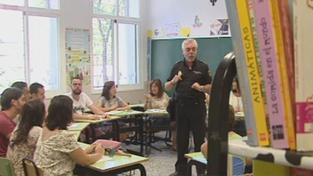 La prevención del 'ciberacoso', nueva asignatura para alumnos, profesores y padres