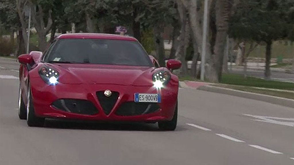 Alfa Romeo 4C (1/2)
