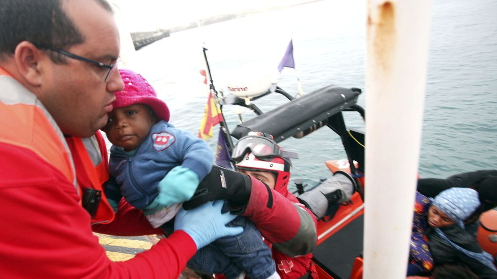 Mayor oleada de inmigrantes en las aguas del Estrecho en lo que va de año