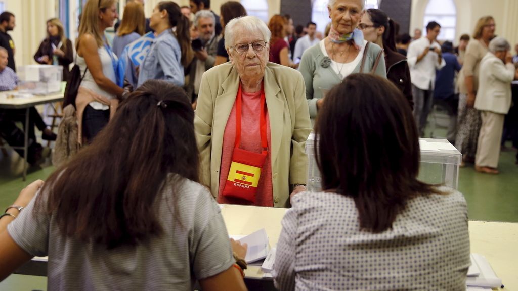 Las elecciones catalanas registran una participación masiva