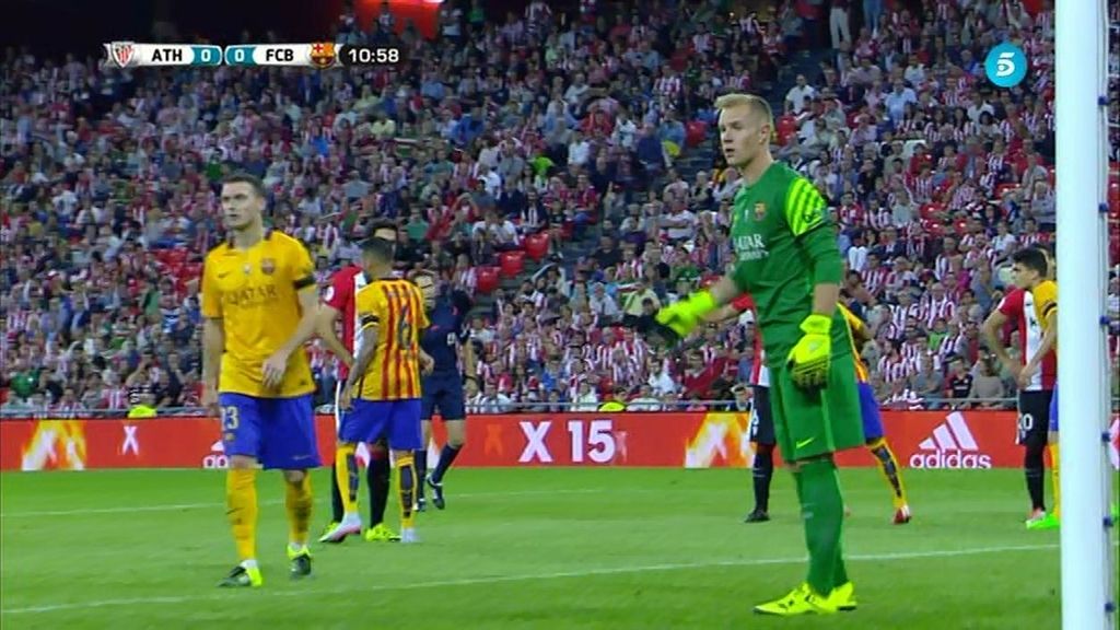 Ter Stegen se complica con el pie, pero salva la primera del Athletic Club