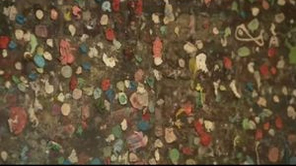 Cómo quitar un millón de chicles de una pared en Seatle