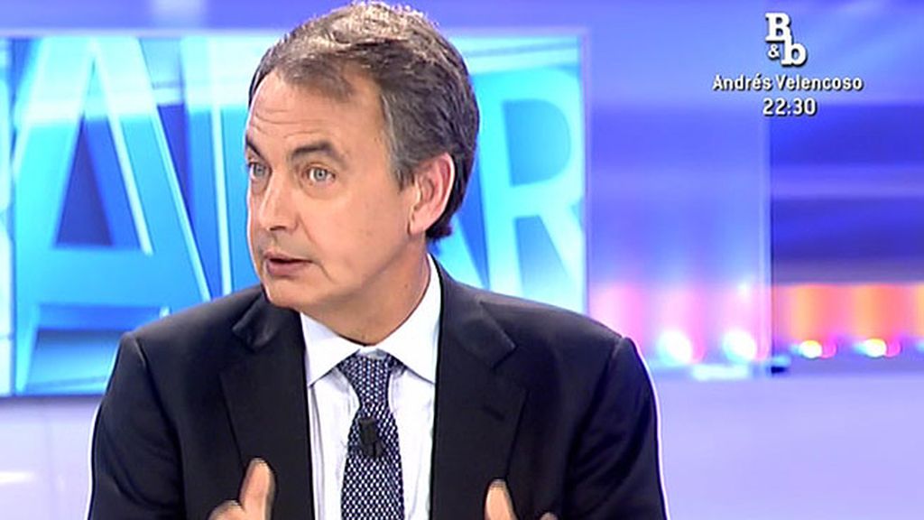 Zapatero: "Mi posición es con el compromiso constitucional y democrático"