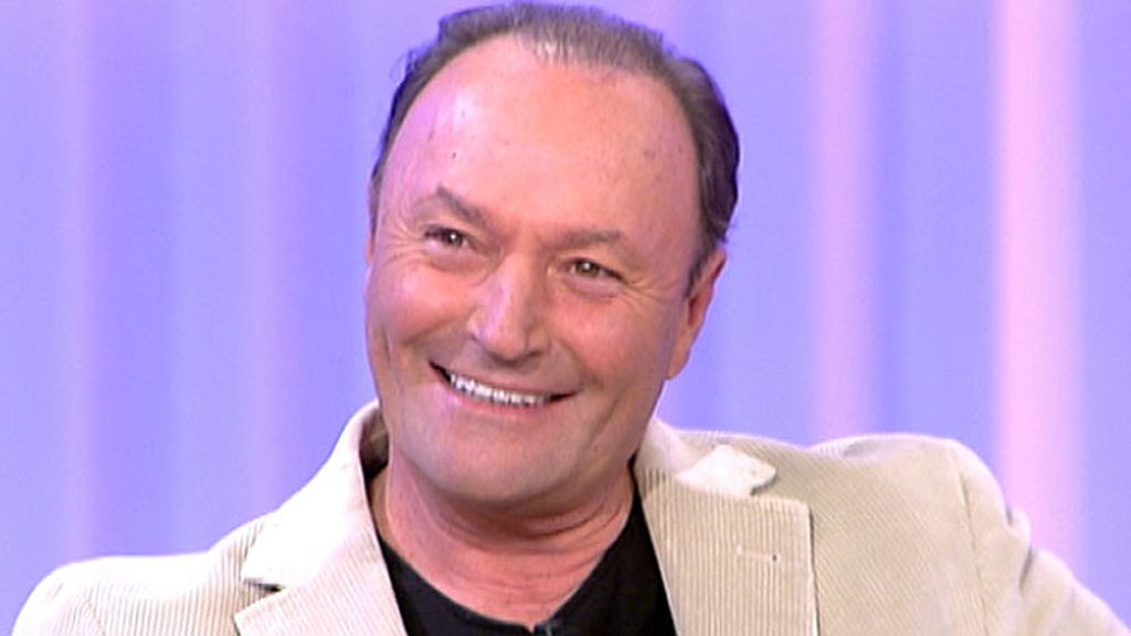 Amador: "Yo asesor del amor… con el fracaso que he tenido" Amador: "Yo asesor del amor… con el fracaso que he tenido"