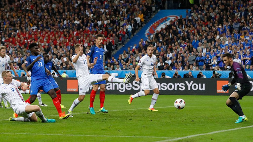 ¡Gol de Islandia! No se rinden los islandeses y Sigthórsson marca el primero (4-1)