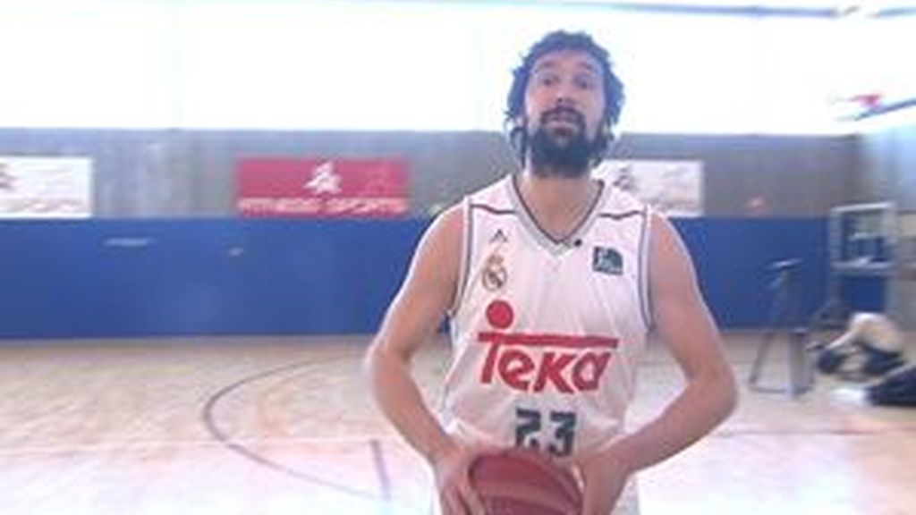 Llull repasa su canasta ganadora contra el Valencia Basket
