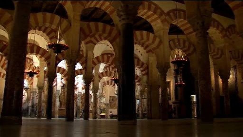 Gallardón ve "un despropósito jurídico" la expropiación de la Mezquita de Córdoba
