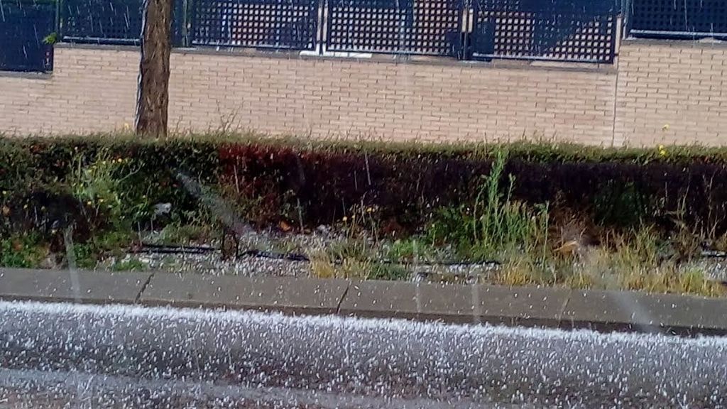 Impresionante granizada en Valdemoro