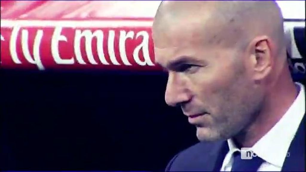 Zidane se estrena en el banquillo del Real Madrid lejos del Santiago Bernabéu