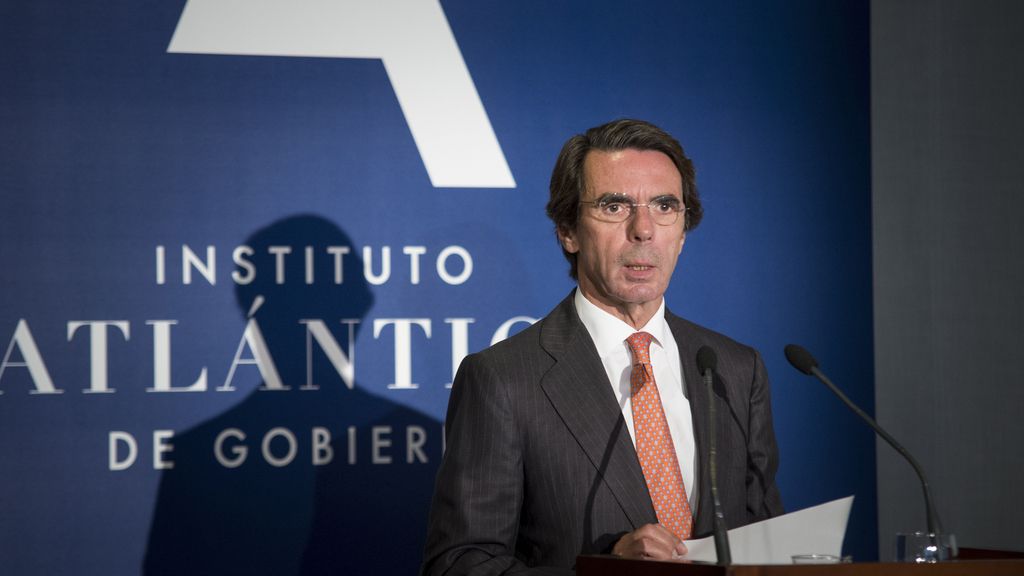 Aznar expresa que se debe "confiar en los efectos clarificadores del tiempo"