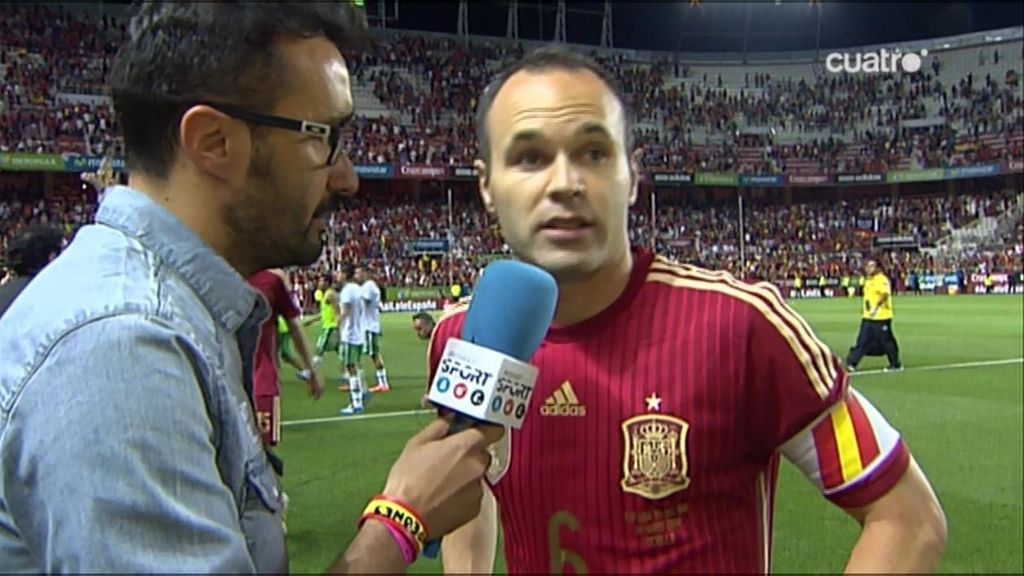 Andrés Iniesta: "El árbitro me ha pedido la camiseta… pero solo tengo dos"