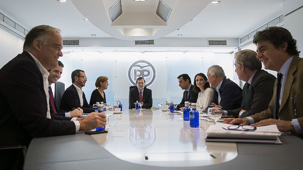Rajoy y el PP, mudos sobre la carta a la UE anunciando recortes si ganan el 26-J