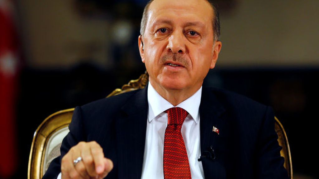 Erdogan anuncia que los seguidores de Gülen serán considerados "terroristas"