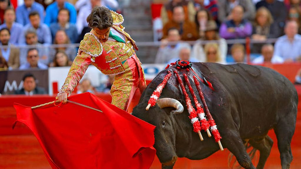 José Tomas vuelve al ruedo con muchas expectativas y solo una oreja