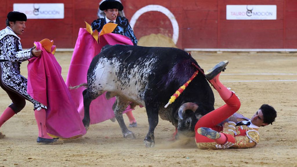 Muere corneado el torero Víctor Barrio en la feria del Ángel de Teruel