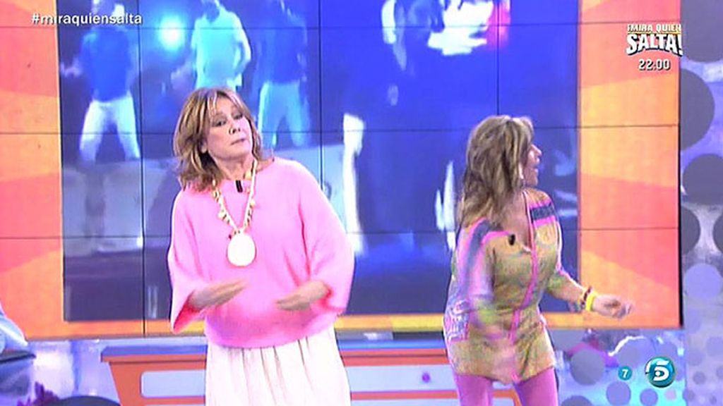 Lydia Lozano y Mila Ximénez intentan imitar el baile del actor Rubén Cortada
